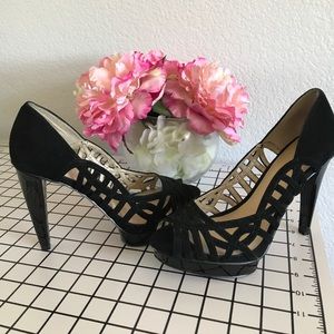 Nine West Lattice Pumps - sz 6.5